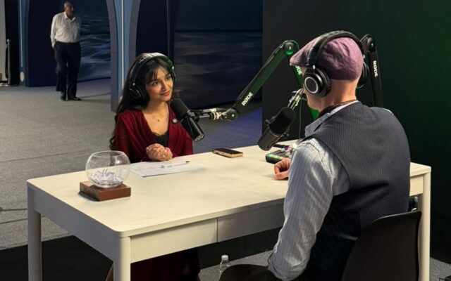 Cricket Presenter
