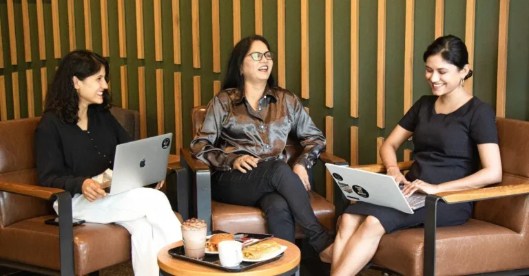 Mom & Daughters Bring Global Flavours